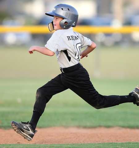 pee-wee-baseaball-trading-pins pee-wee-baseaball-trading-pins