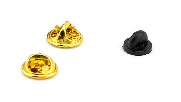 customer-trading-pins-attachements customer-trading-pins-attachements